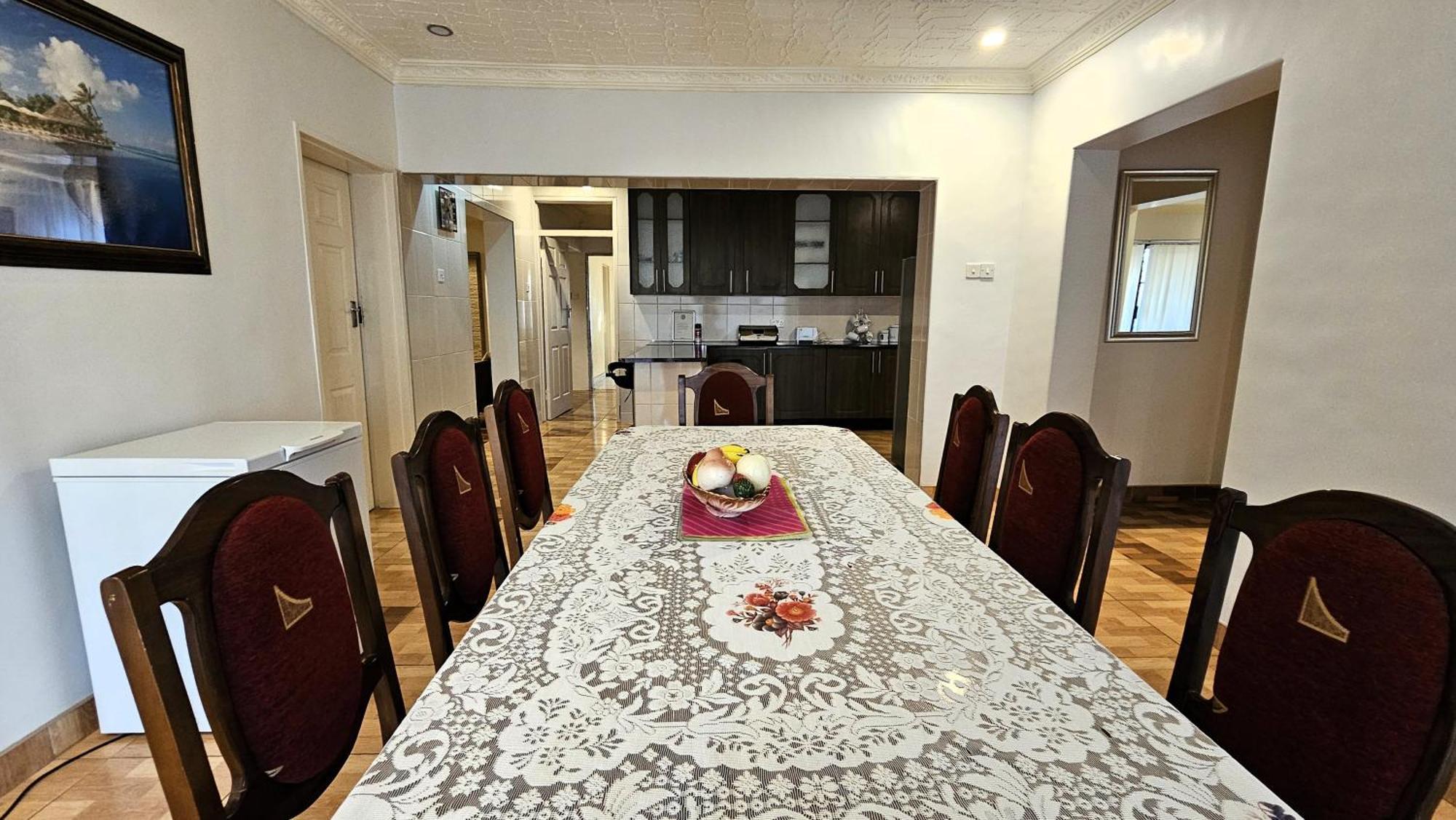 Grey Oak Holiday House Bulawayo Εξωτερικό φωτογραφία